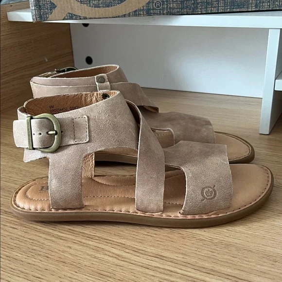 Born Womens Marlowe Sandal Size 6 - Picture 1 of 12